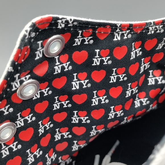 NEW Mens Converse CTAS Hi I Love ❤️ NY Sneakers - Picture 8 of 9